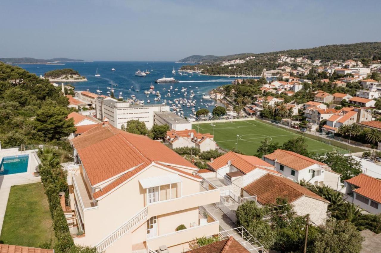 Apartment Sunny Elza 2 Hvar Town Exterior photo