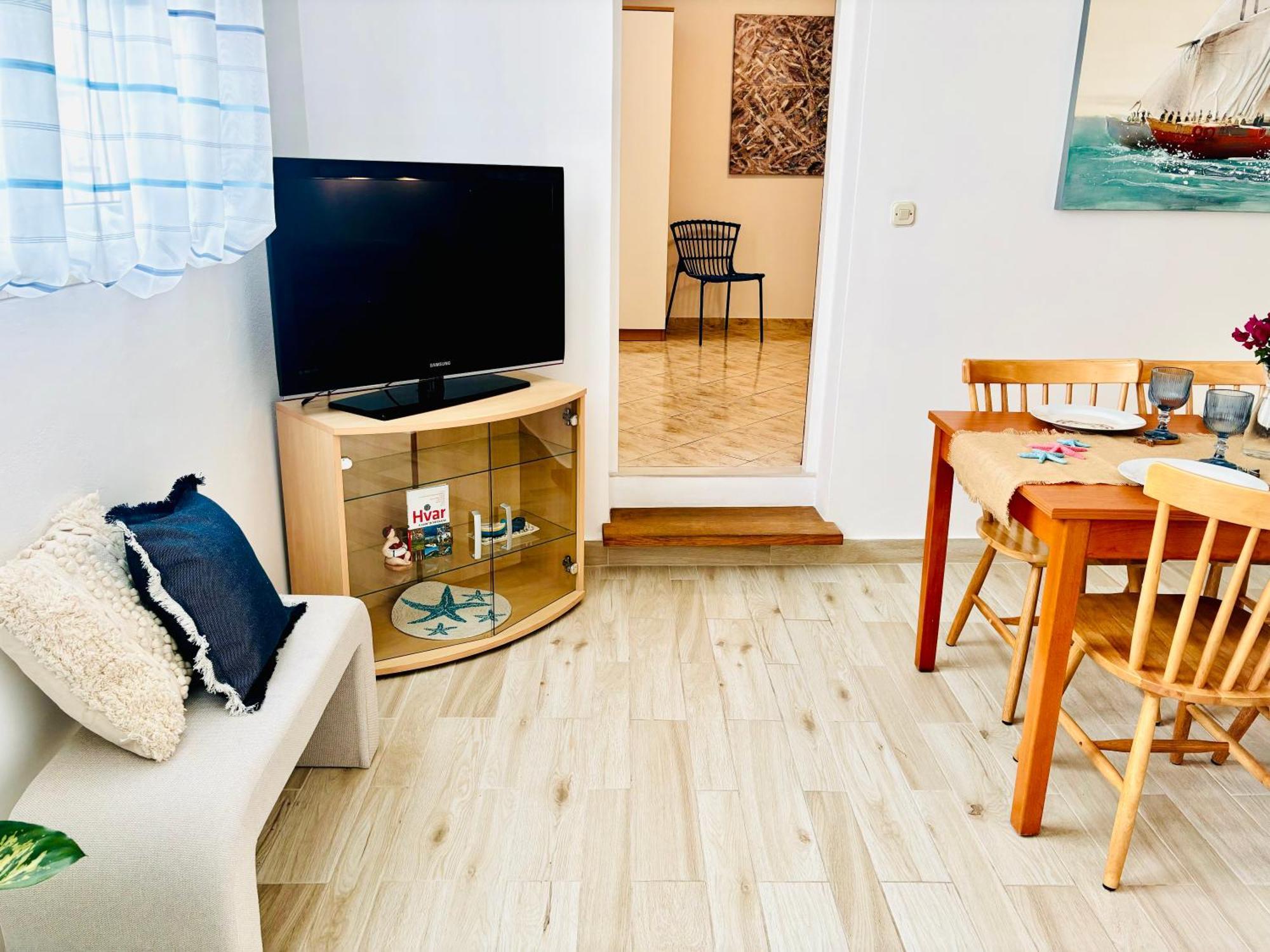 Apartment Sunny Elza 2 Hvar Town Exterior photo